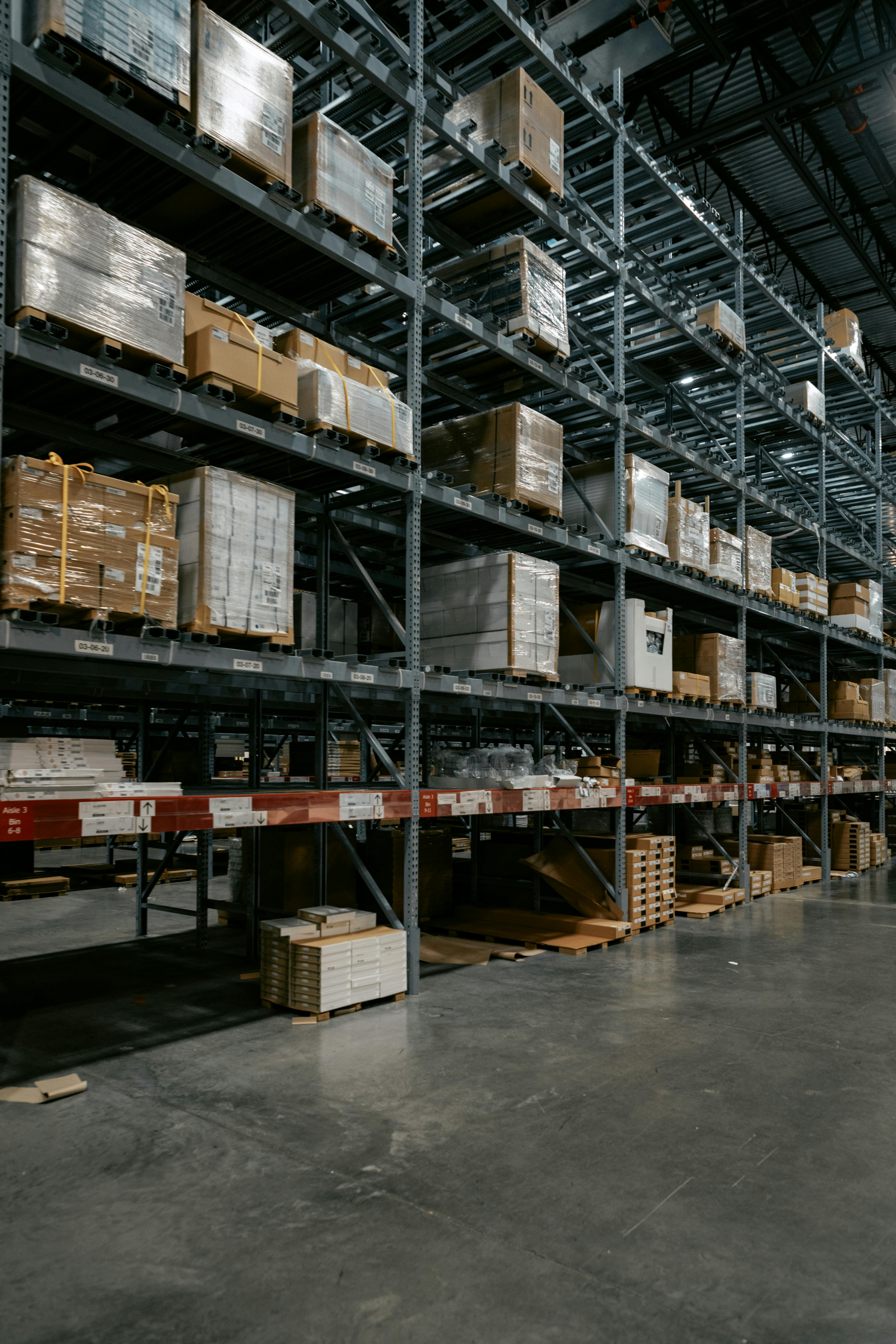 Warehouse racking with palletized inventory